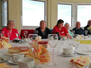 Einladung zum Geburtstagskaffee  in der "Seerose" in Kölpinsee 